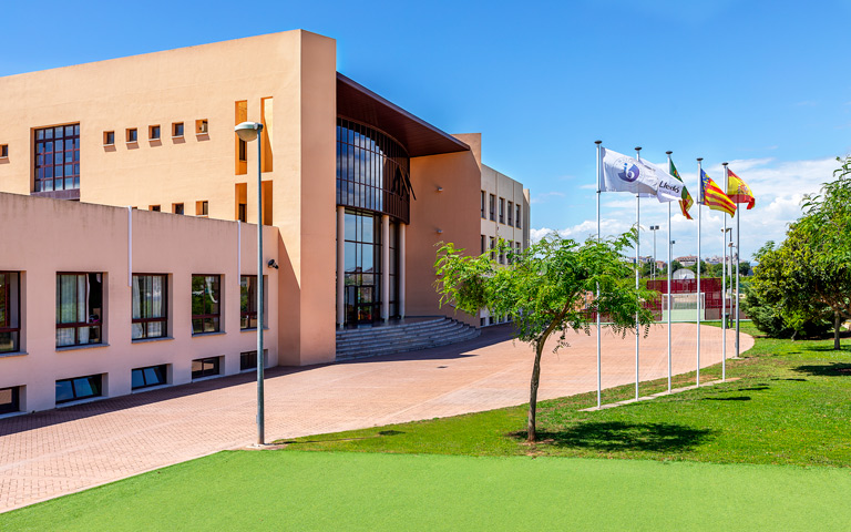 Agora Lledó International School Awarded Bronze Status